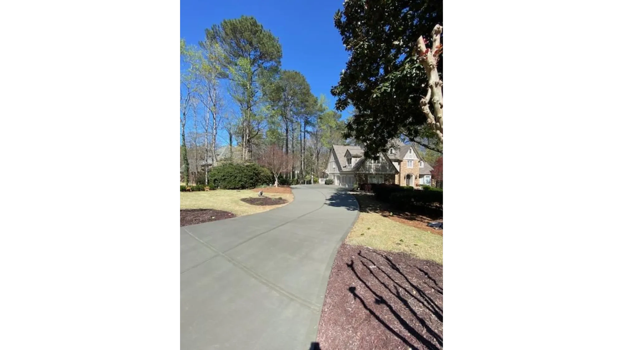 Curved Entry Driveway